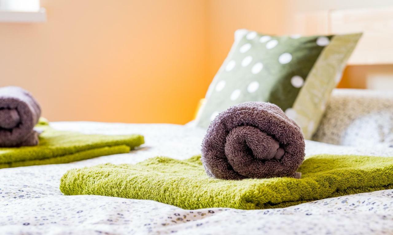 Elejan Apartment เบเชนยอวา ภายนอก รูปภาพ